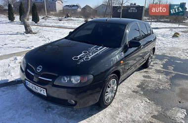 Nissan Almera  2005
