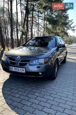 Nissan Almera  2004