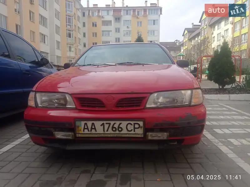 Nissan Almera