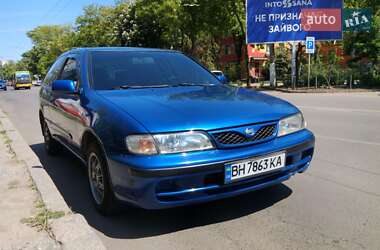 Nissan Almera  1998