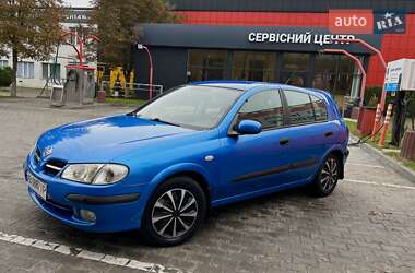 Nissan Almera 2001