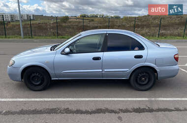 Nissan Almera  2005