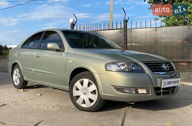 Nissan Almera  2010