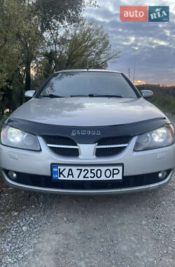 Nissan Almera  2005