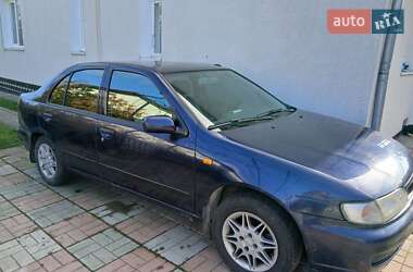 Nissan Almera 1998