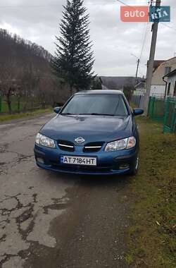 Nissan Almera  2000