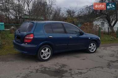 Nissan Almera  2000