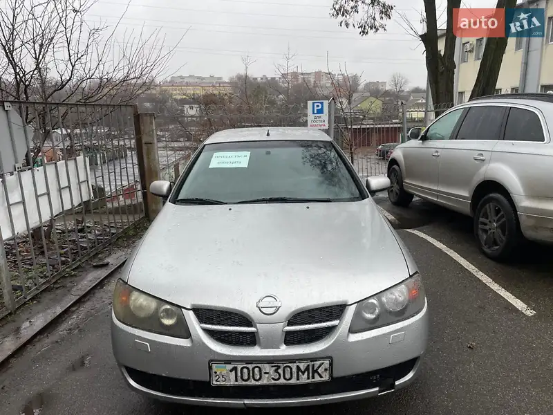 Nissan Almera 2003