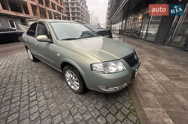 Nissan Almera 2011