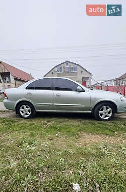 Nissan Almera  2006