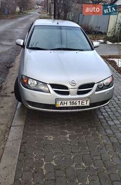 Nissan Almera 2004