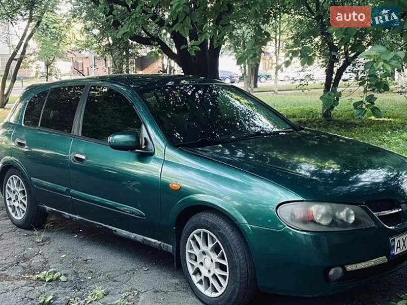 Nissan Almera 2001