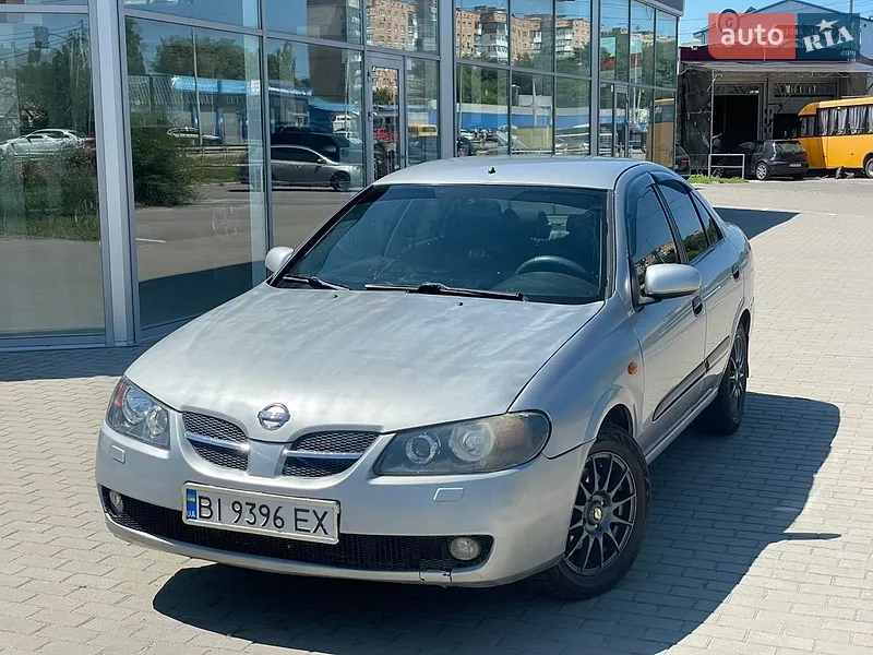 Nissan Almera 2003