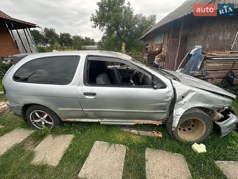 Nissan Almera 1995