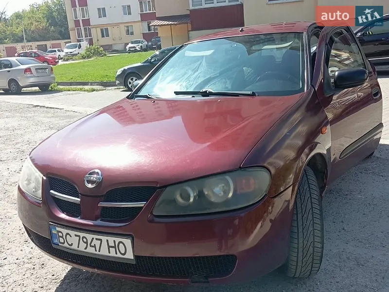 Nissan Almera 2003
