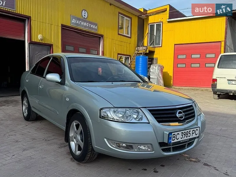 Nissan Almera