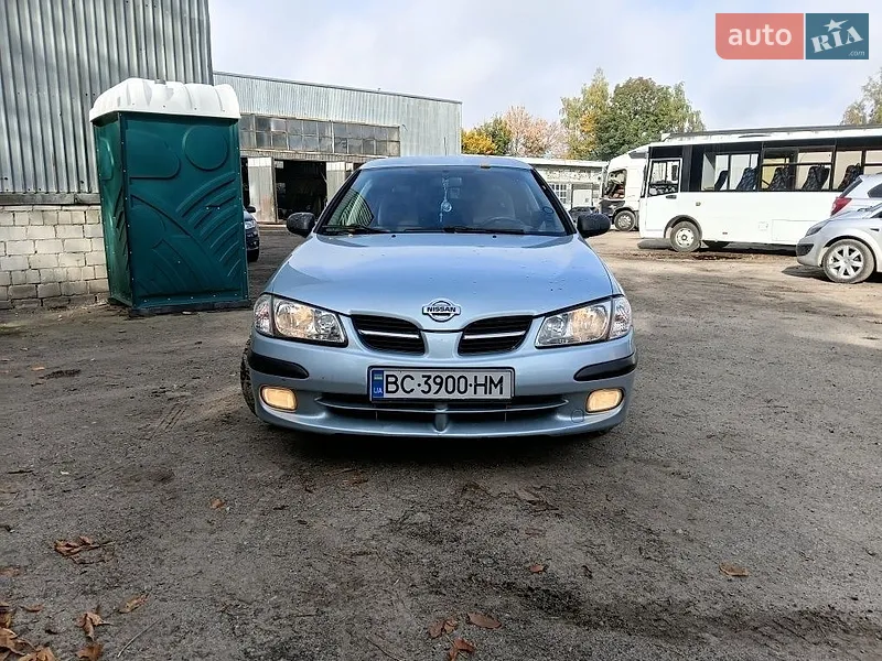 Nissan Almera