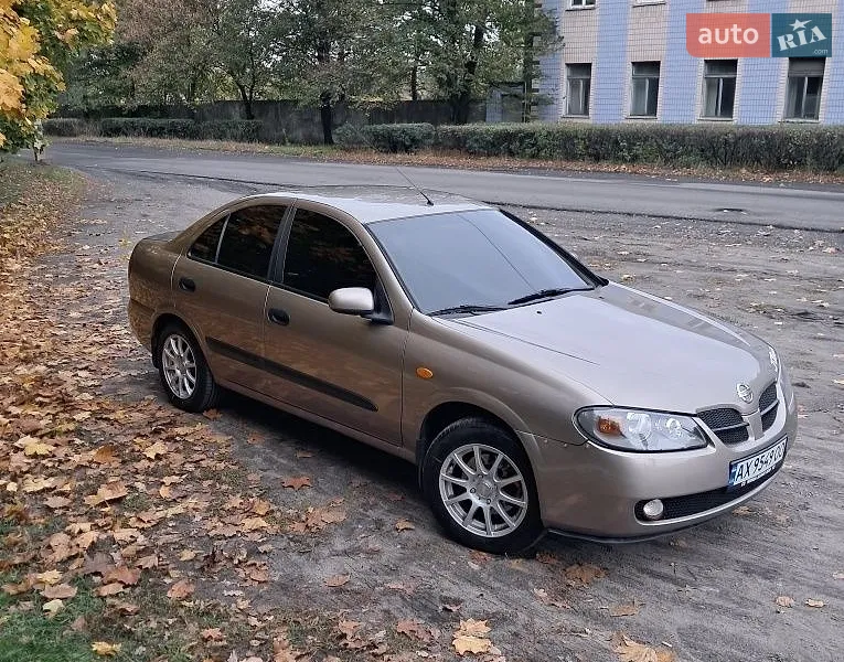 Nissan Almera