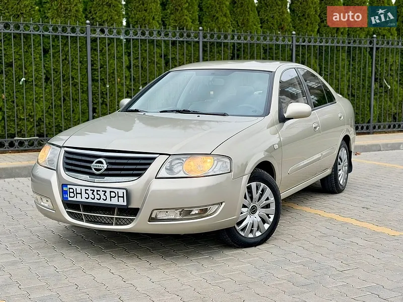 Nissan Almera