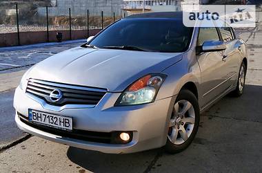 Nissan Altima  2008