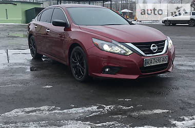 Nissan Altima SR Midnight Edition 2017