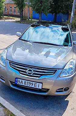 Nissan Altima Sport 2011