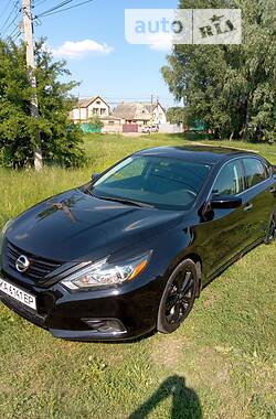 Nissan Altima MIDNIGHT SR 2018