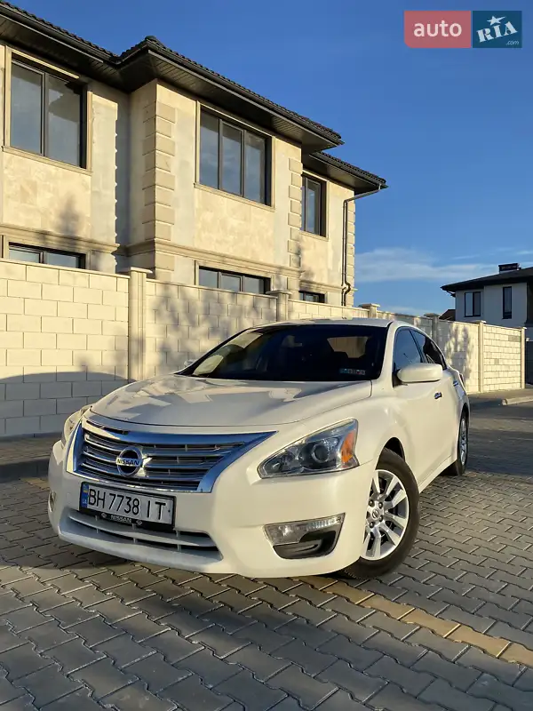 Nissan Altima