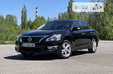 Nissan Altima  2014