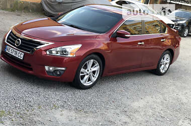 Nissan Altima  2012