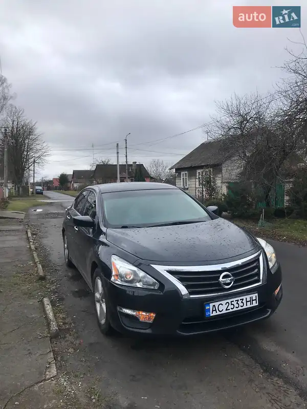 Nissan Altima