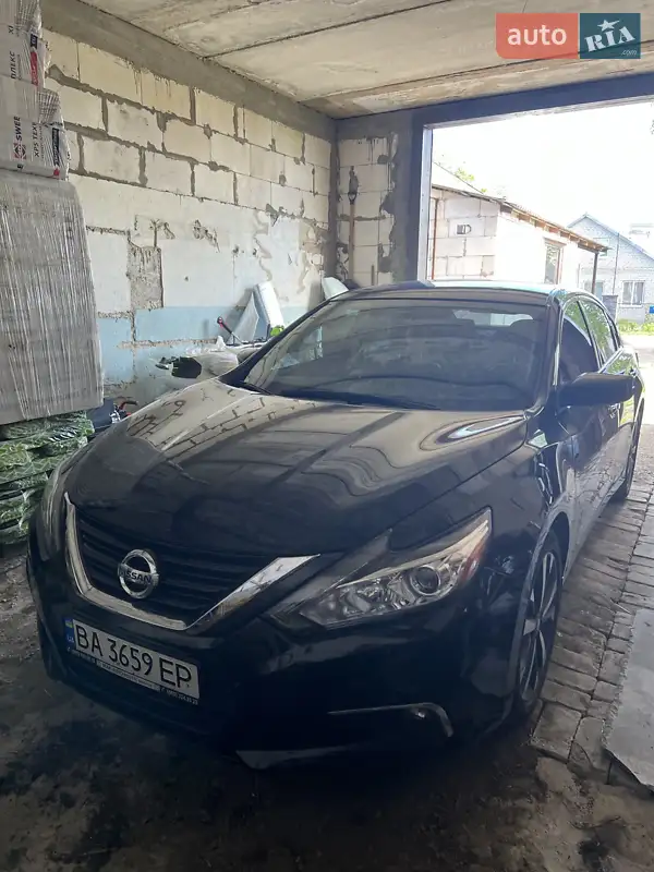 Nissan Altima