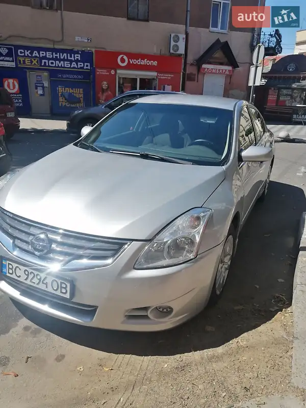 Nissan Altima
