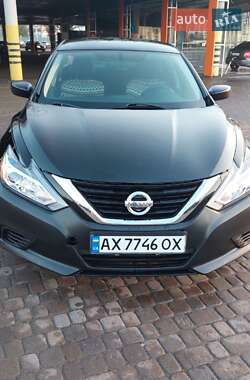 Nissan Altima 2017