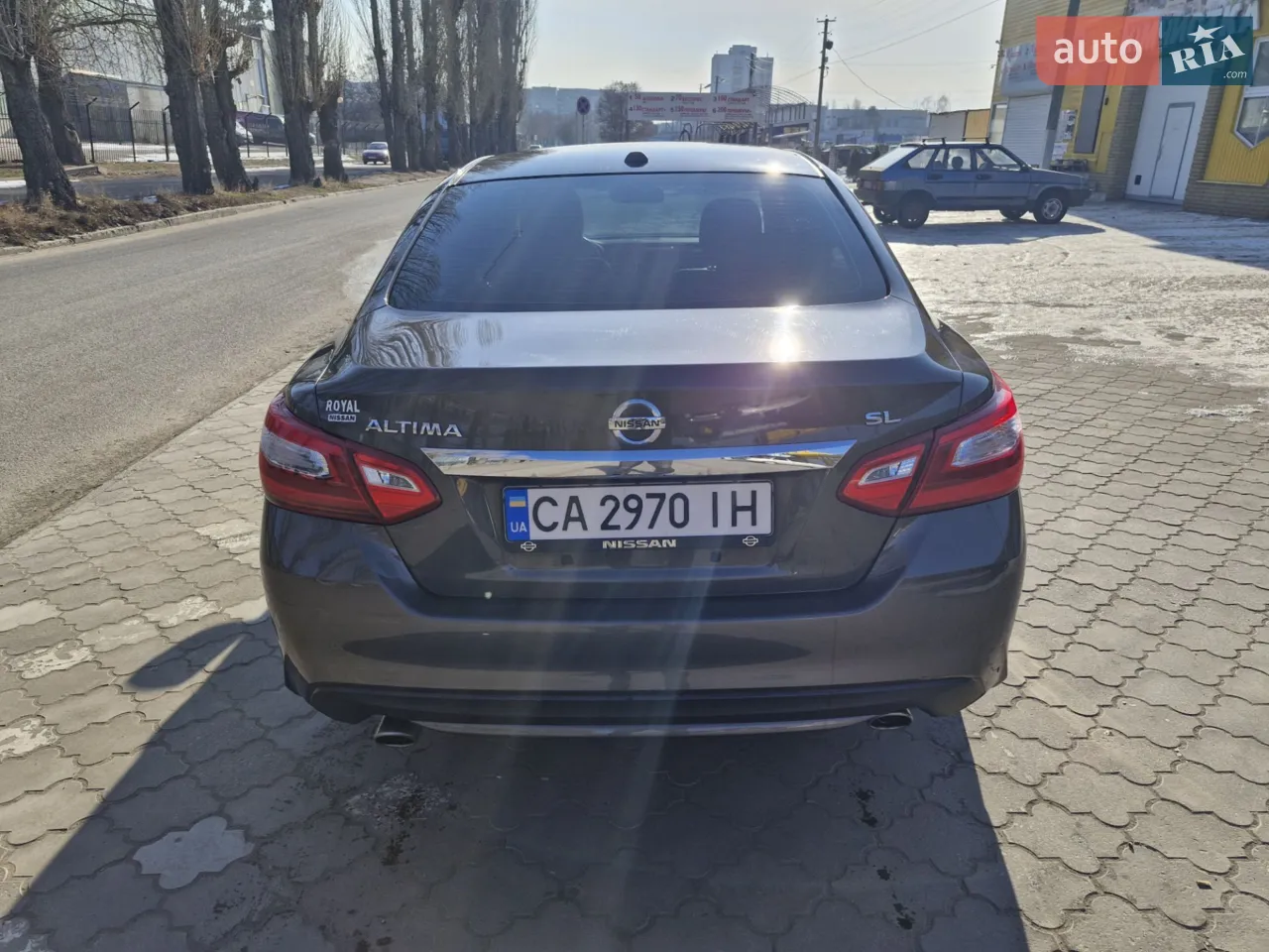 2016 Nissan Altima - мініатюра 3