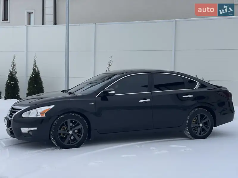 Nissan Altima