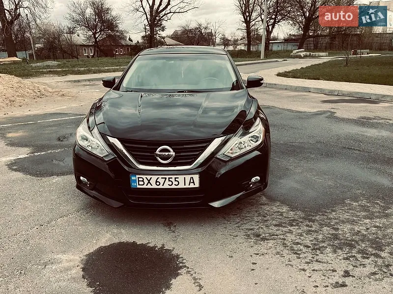 Nissan Altima