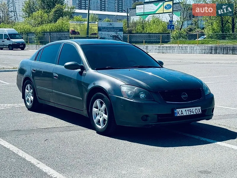 Nissan Altima