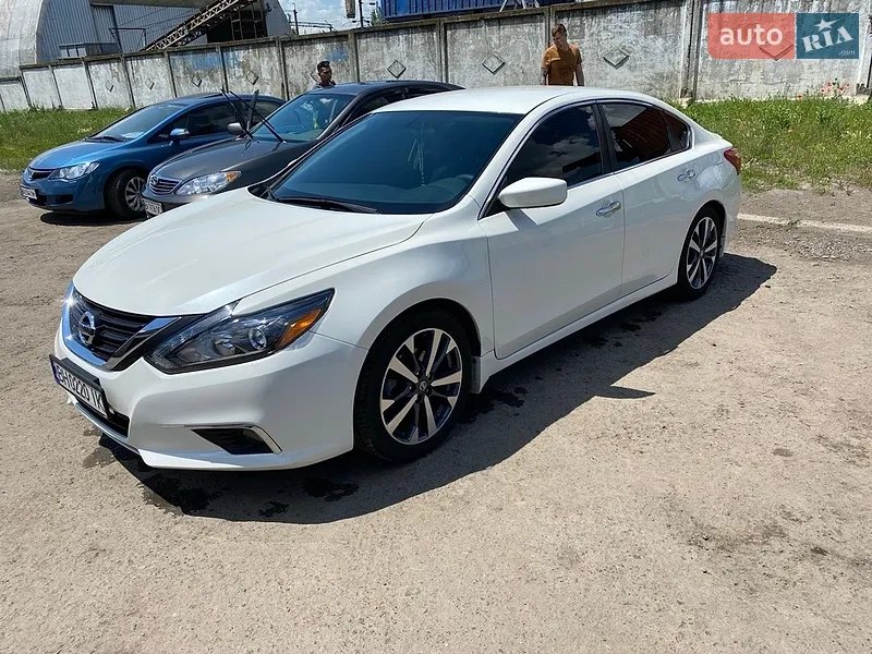 Nissan Altima