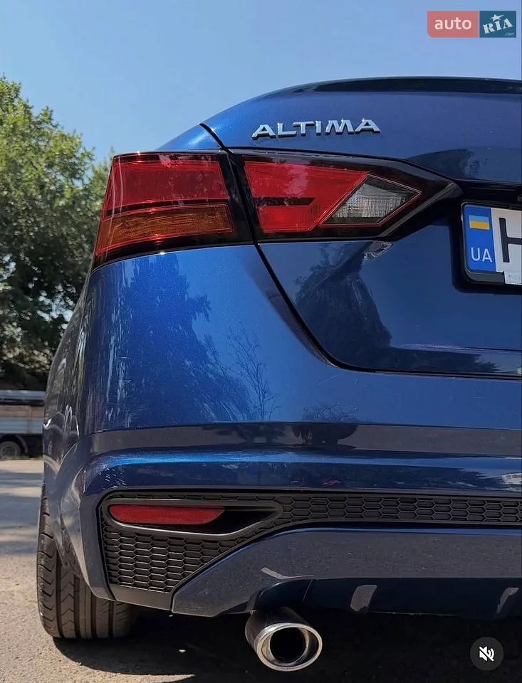2019 Nissan Altima - мініатюра 4
