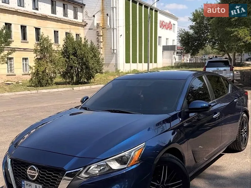 Nissan Altima