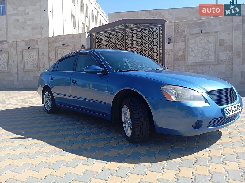 Nissan Altima