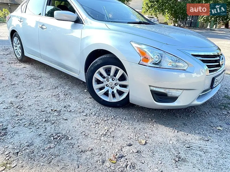 Nissan Altima