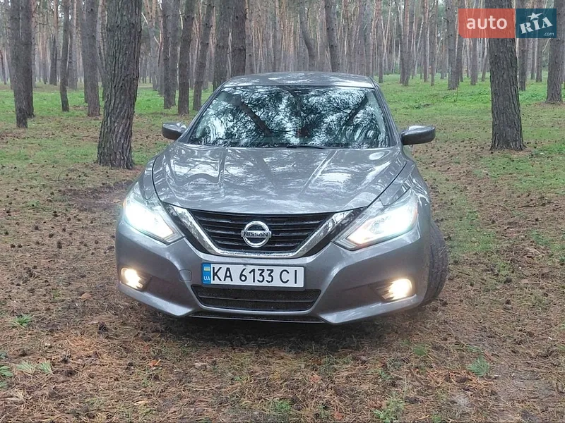 Nissan Altima