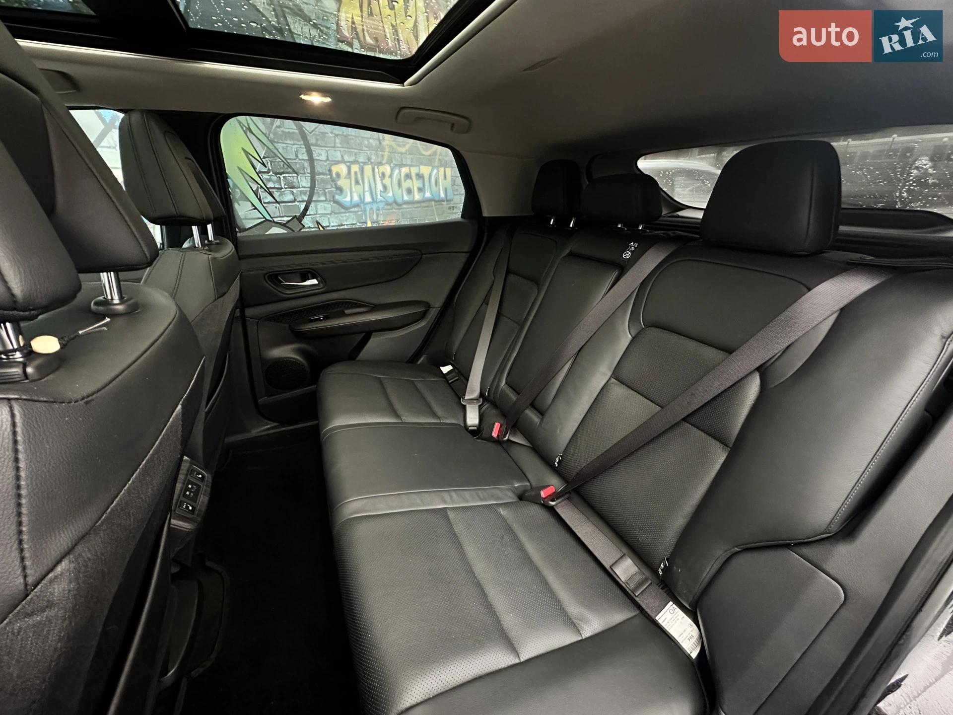 Nissan Ariya 2023 VIN LGBU2WE87PW017830 фото оголошення 17 з 19