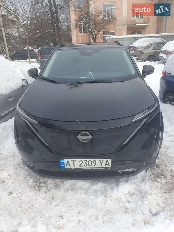 Легковые Nissan Ariya