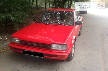 Nissan Bluebird  1987