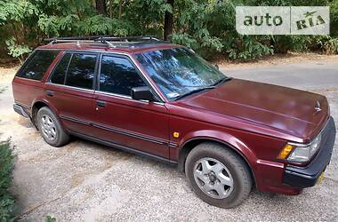 Nissan Bluebird  1985