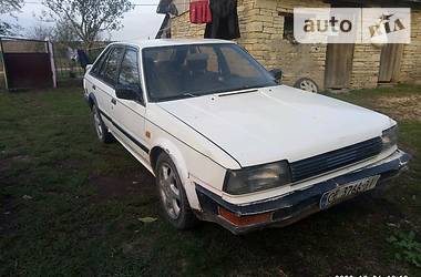 Nissan Bluebird  1988