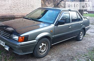 Nissan Bluebird  1987